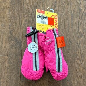 Combi Bright Pink Kids Mittens
